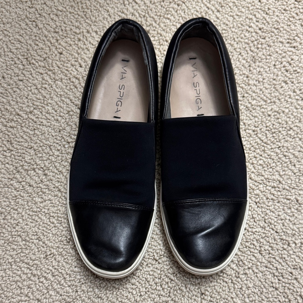 Via Spiga Black Leather Slip-on Shoes